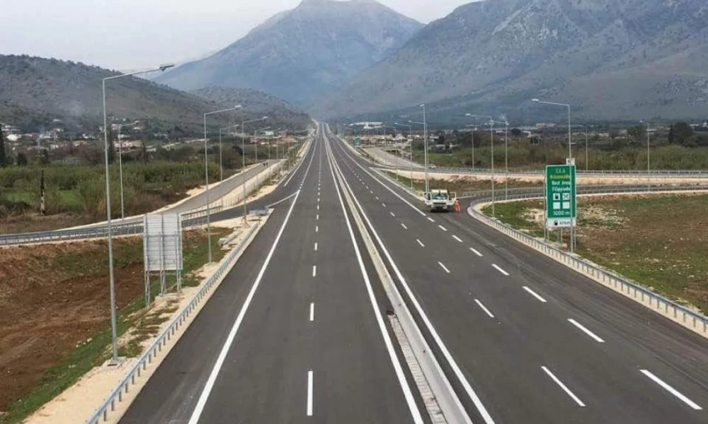 Προσωρινός αποκλεισμός στην Ιόνια Οδό την Τρίτη λόγω εργασιών